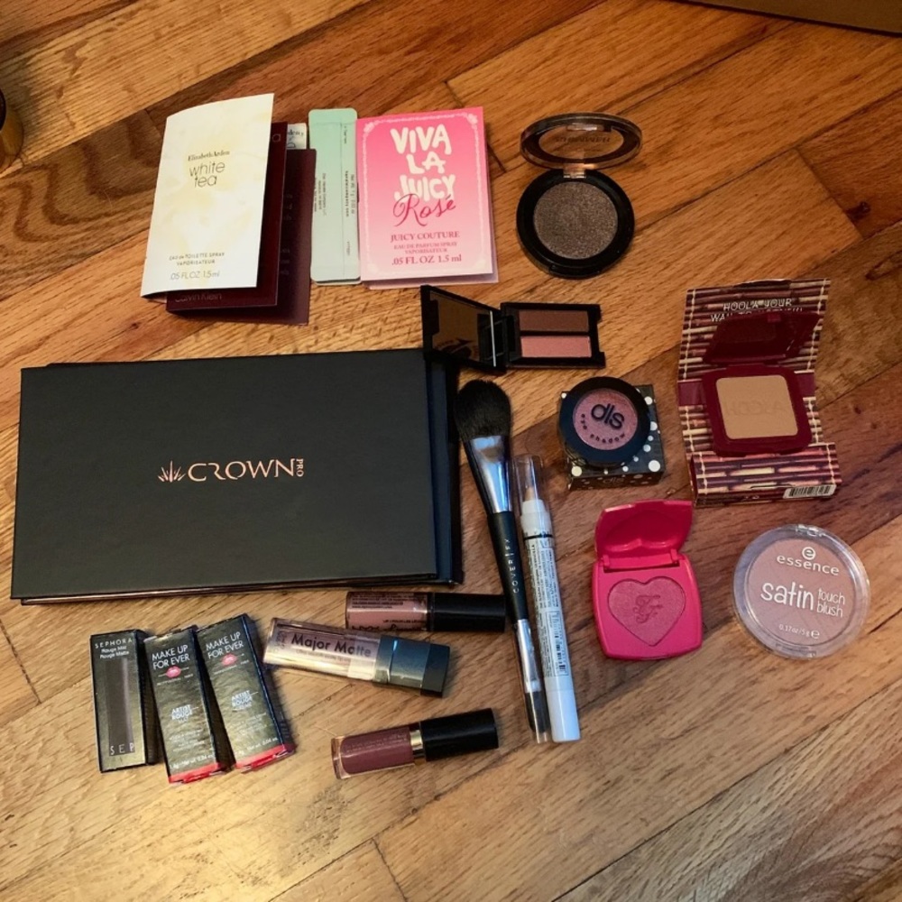 Makeup Bundle- Crown, Too Faced, Smashbox